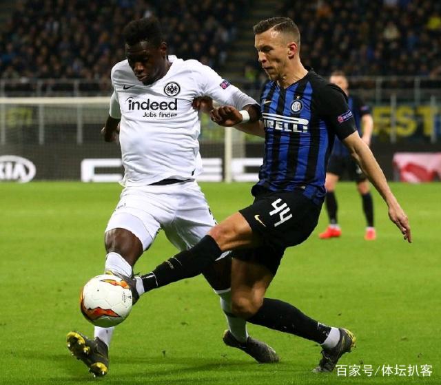 里程碑夜法兰克福止住颓势;意大利杯赛后刷纪录;管理层满意;年轻球员得到机会的简单介绍 里程碑夜法兰克福止住颓势;意大利杯赛后刷纪录;管理层满意;年轻球员得到机会的简单介绍