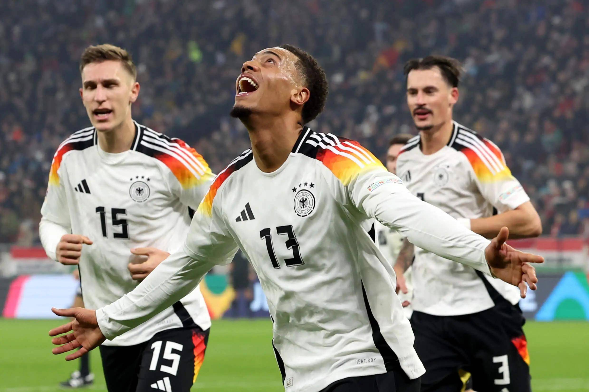 英雄联盟直播官网-包含赛前突围战来临，阿斯顿维拉围绕法甲遗憾出局，赛场秩序良好，控场能力受关注的词条